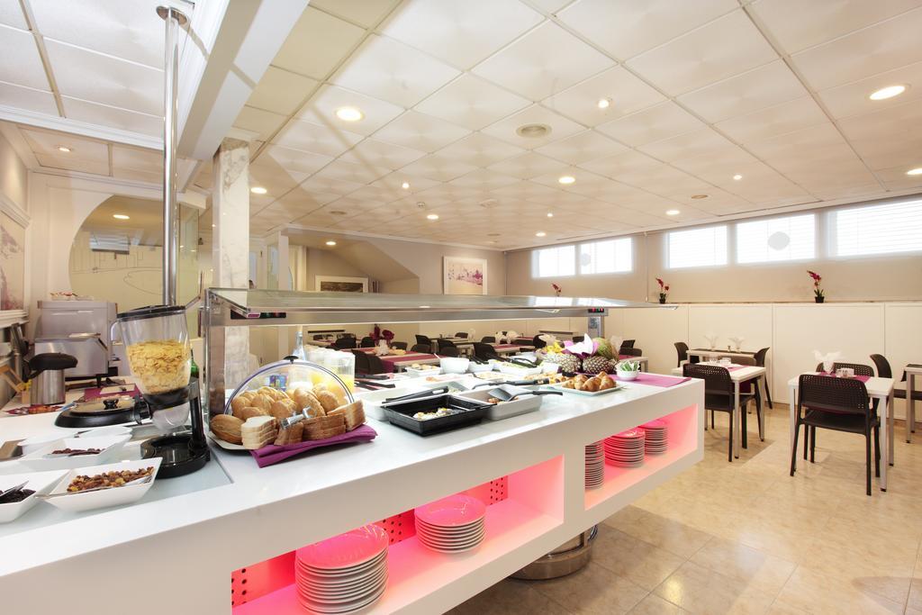 Hotel Bilbaino Бенидорм Екстериор снимка