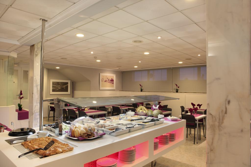 Hotel Bilbaino Бенидорм Екстериор снимка