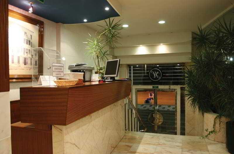 Hotel Bilbaino Бенидорм Екстериор снимка