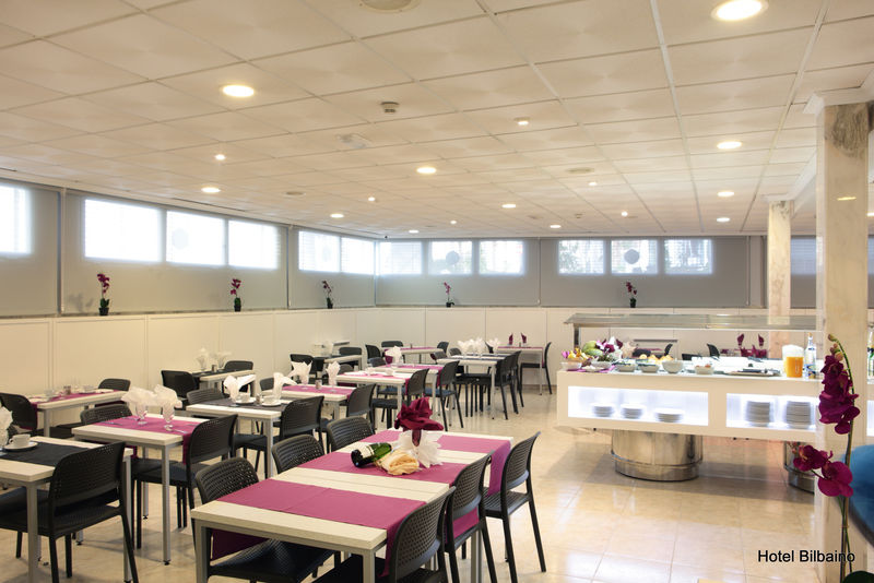 Hotel Bilbaino Бенидорм Екстериор снимка