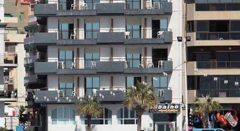 Hotel Bilbaino Бенидорм Екстериор снимка